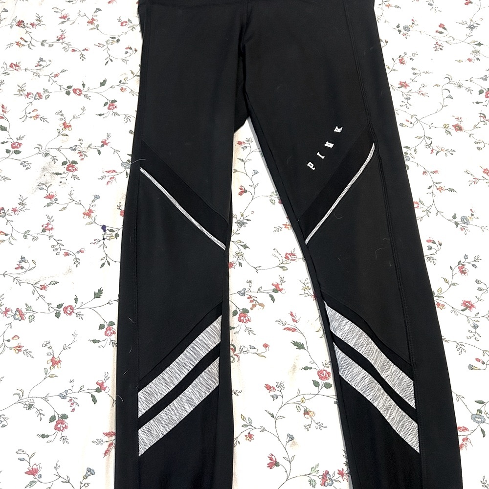 RARE FIND! ✨✨ Victoria’s Secret ULTIMATE PINK Leggings with Grey & Mesh Stripes